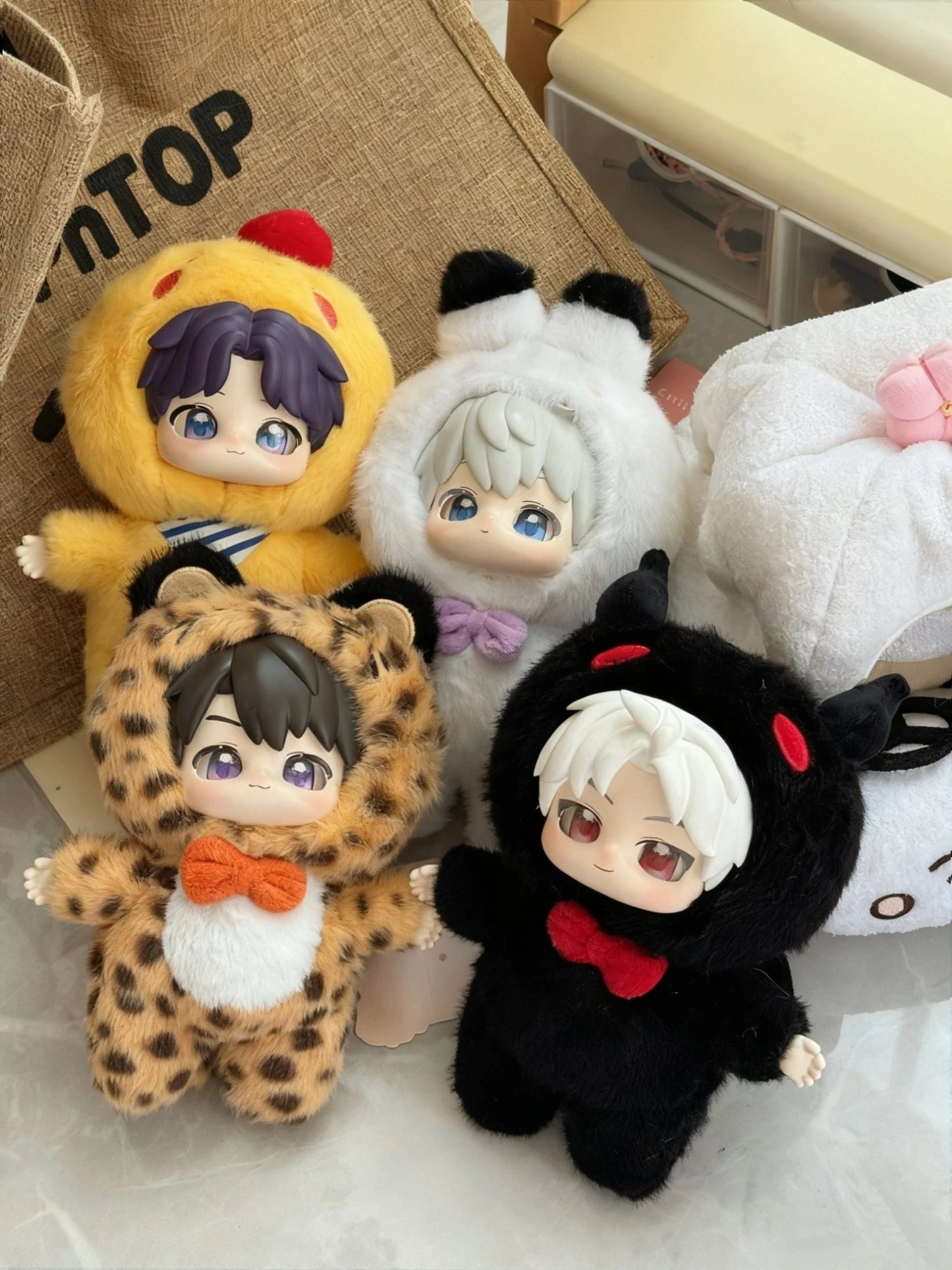 Latutus Bag Charms Plush Keychain