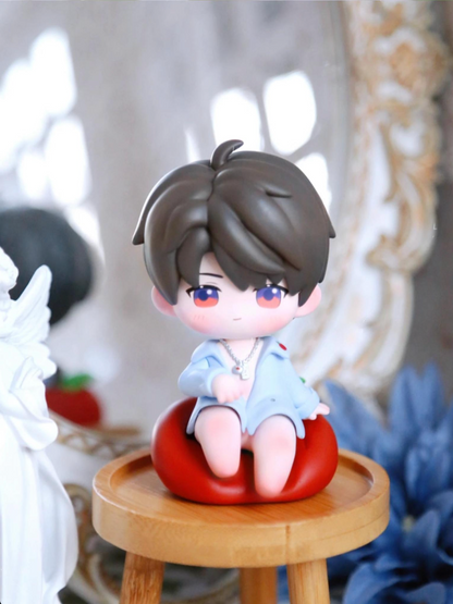 Love and Deepspace Sitting Chibi Figurine Collection